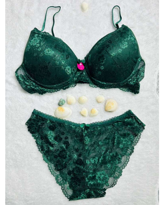 Ecem Yildiz Silikonlu Dolgulu Sütyen Külot Takım MV-ST10